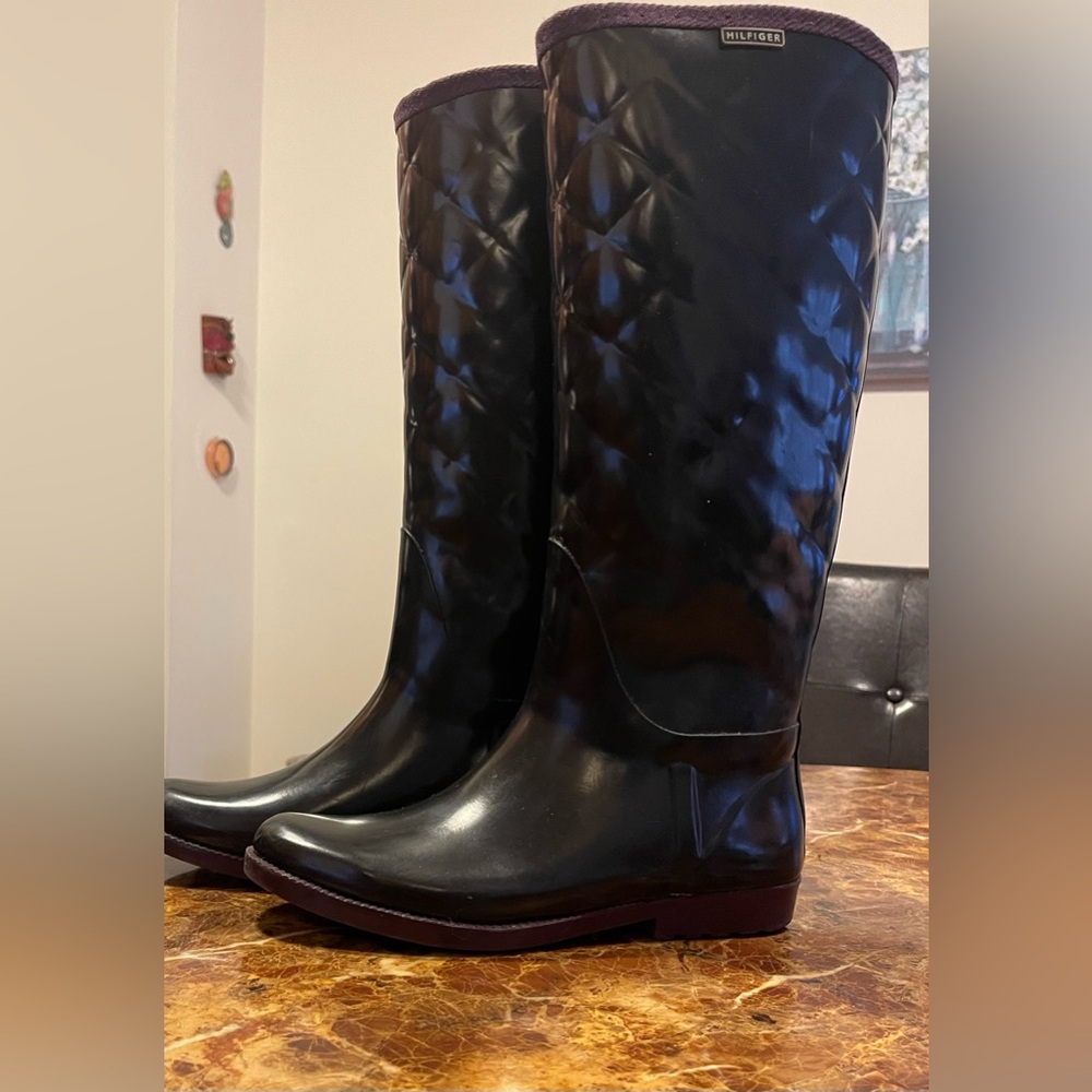 Hilfiger rain boots